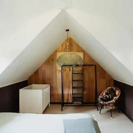 Holiday home Sfeervolle Woning In Boerderijstijl