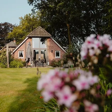 Holiday home Sfeervolle Woning In Boerderijstijl